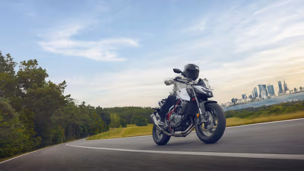 Moto Hornet 750 Galeria de Fotos