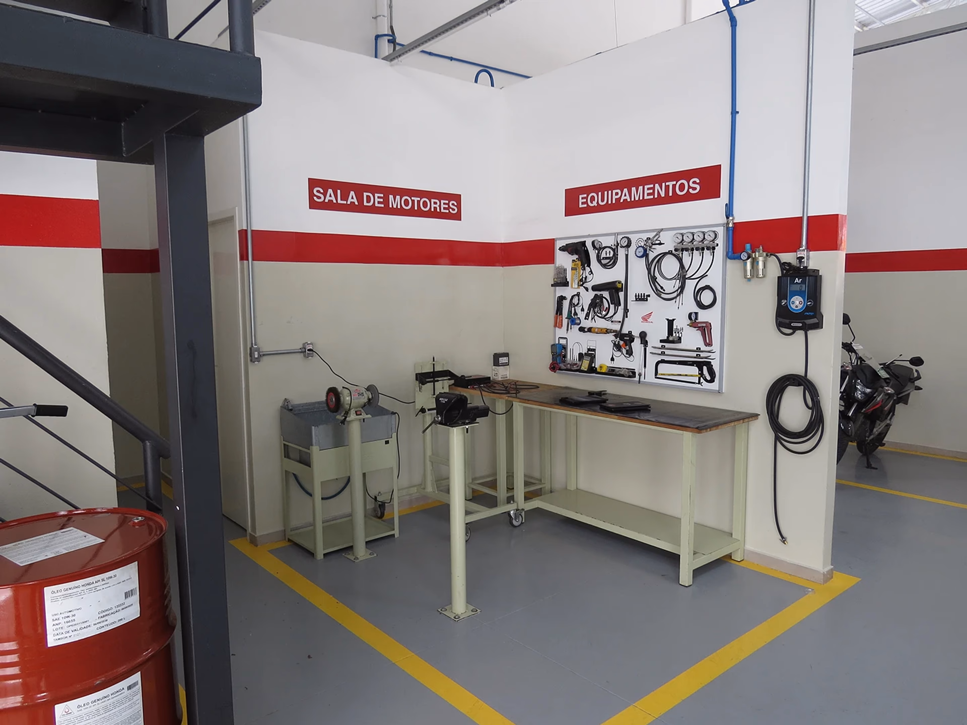 Concessionária de Aricanduva STR Motos - Motores e Equipamentos - 23 de 40