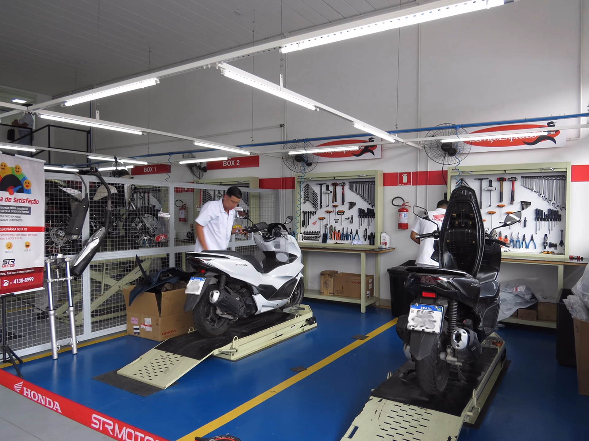 Concessionária de Taboão da Serra STR Motos - Oficina - 16 de 40