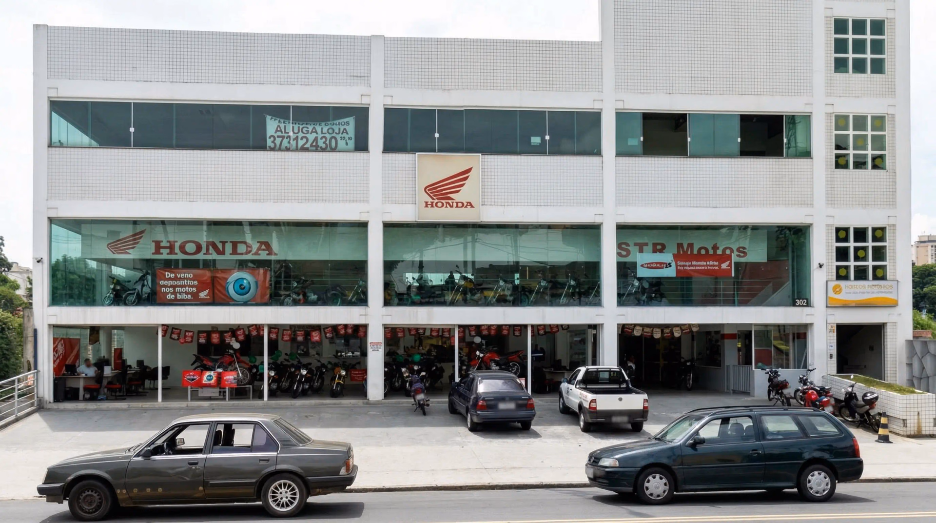 Concessionária Rio Pequeno STR Motos - Fachada - 27 de 40