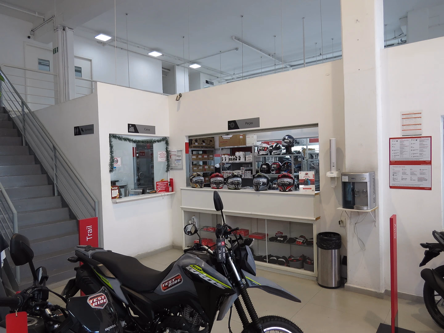 Concessionária Rio Pequeno STR Motos - Caixa - 29 de 40