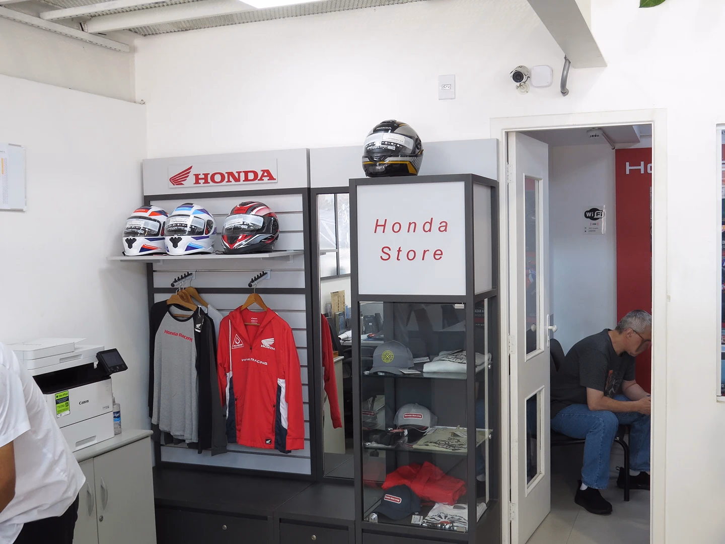 Concessionária Rio Pequeno STR Motos - Honda Store - 30 de 40