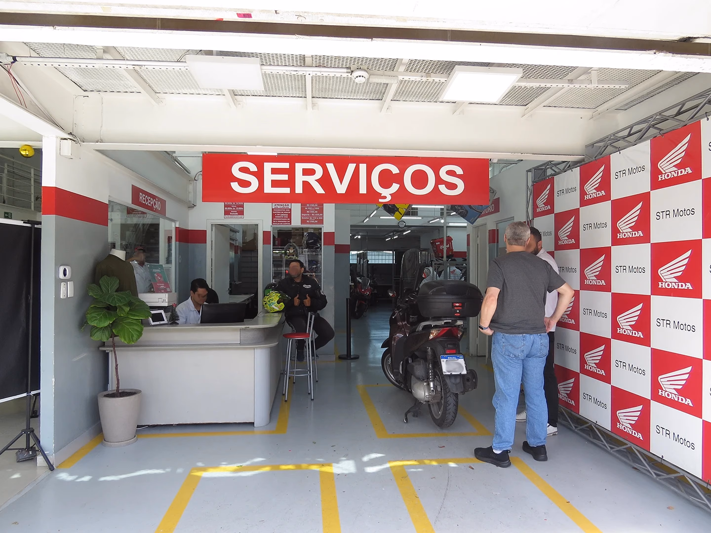 Concessionária Rio Pequeno STR Motos - Serviços - 31 de 40